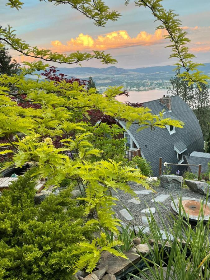 Les Chambres Roses West Kelowna Exteriér fotografie