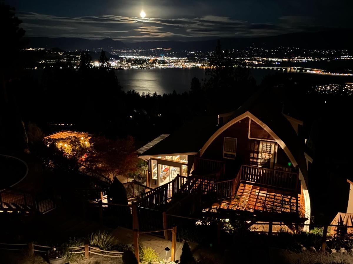 Les Chambres Roses West Kelowna Exteriér fotografie
